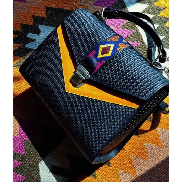 CARTERA DE MANO - Imagen 2